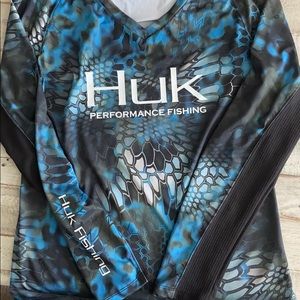HUK long sleeve